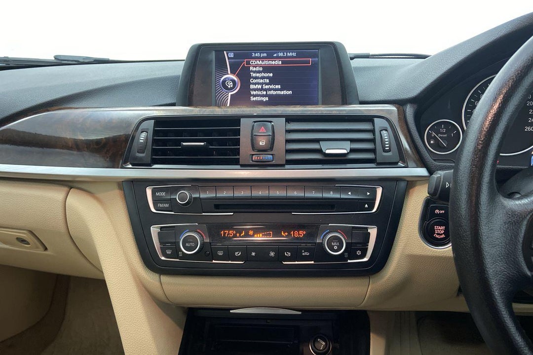 CENTER CONSOLE