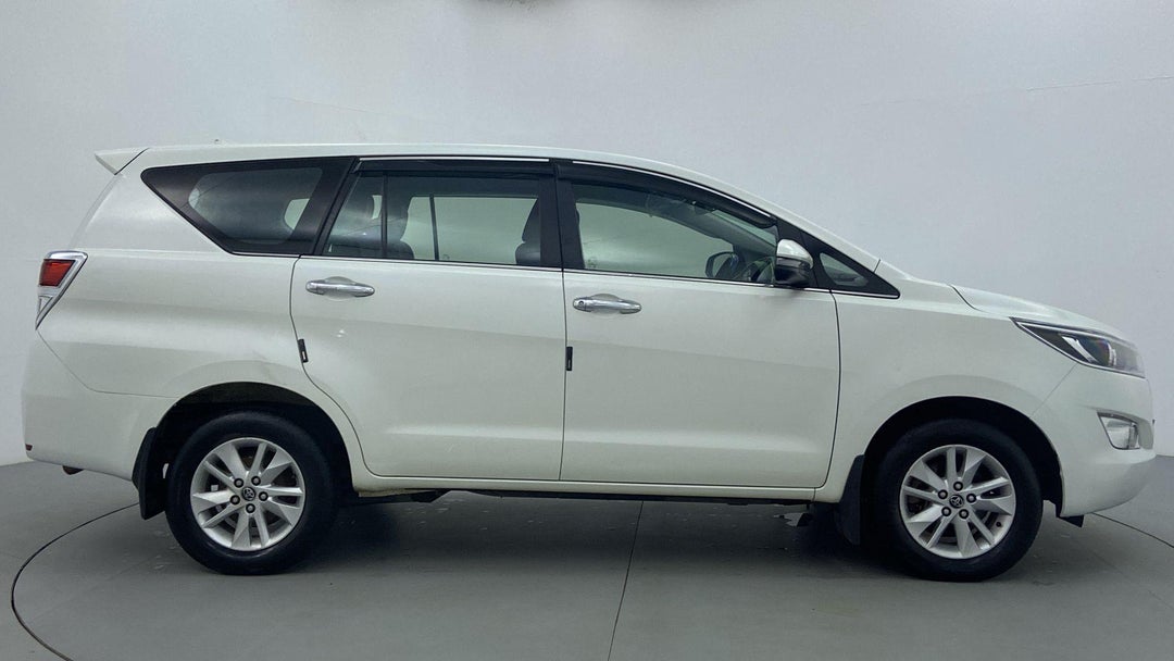 RIGHT SIDE VIEW