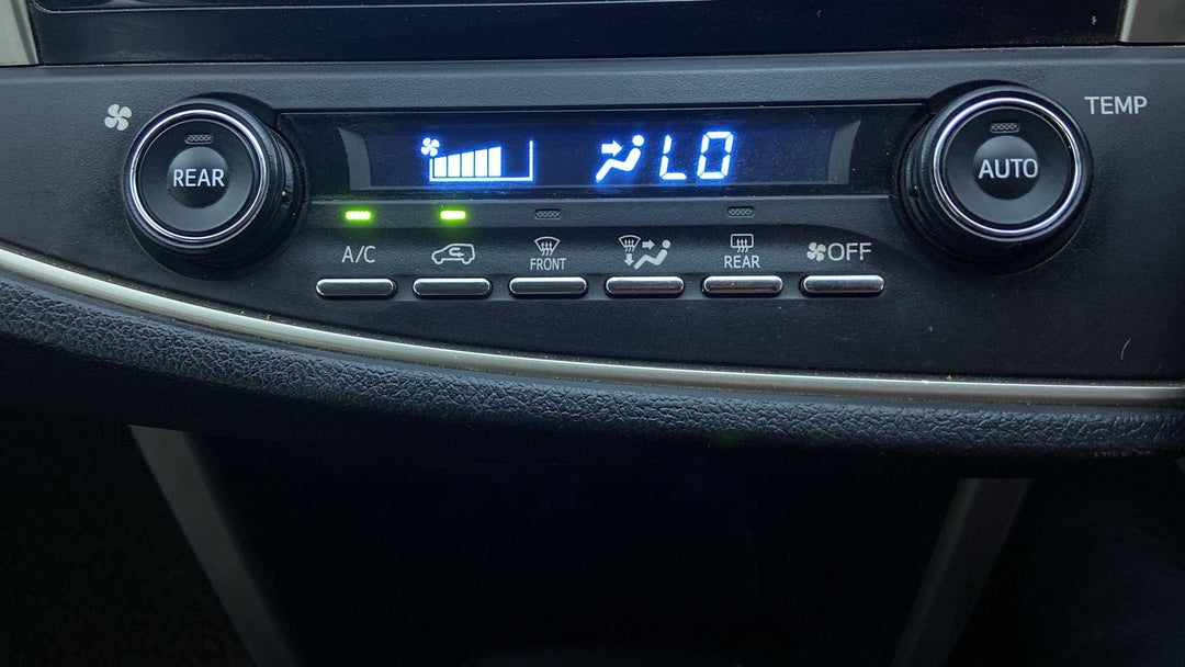 AUTOMATIC CLIMATE CONTROL