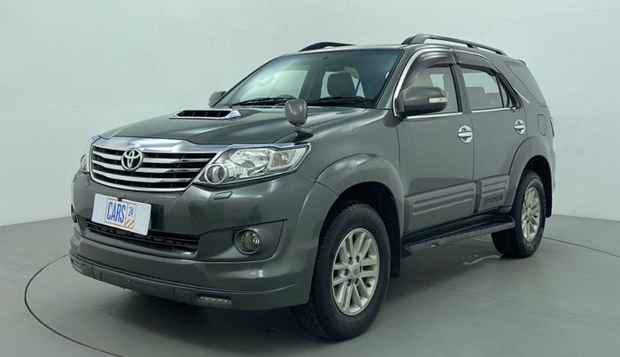 2014 Toyota Fortuner 3.0 AT 4X2, Diesel, Automatic, 78,969 km, Front LHS