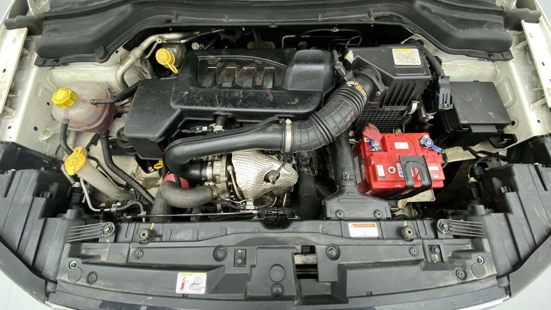 OPEN BONNET (ENGINE) VIEW
