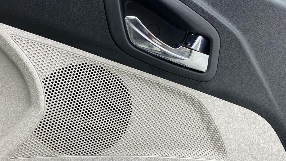 SPEAKERS