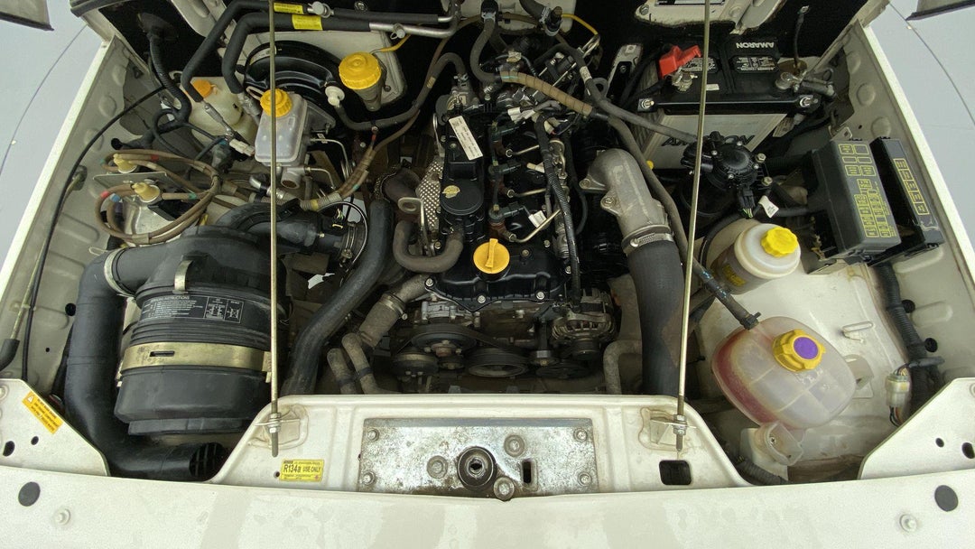 OPEN BONNET (ENGINE) VIEW