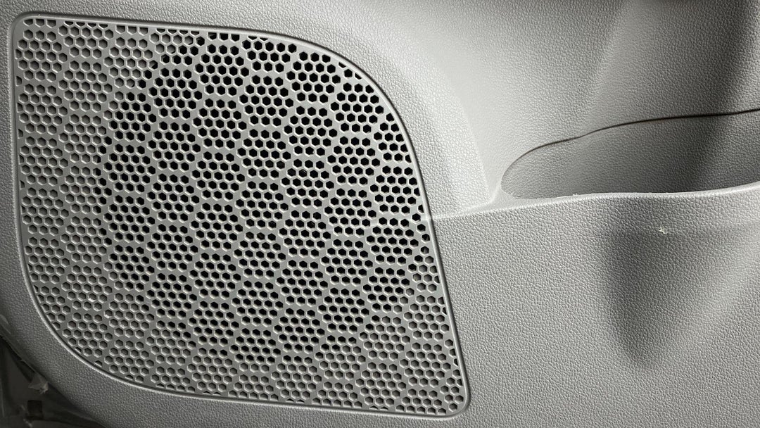 SPEAKERS