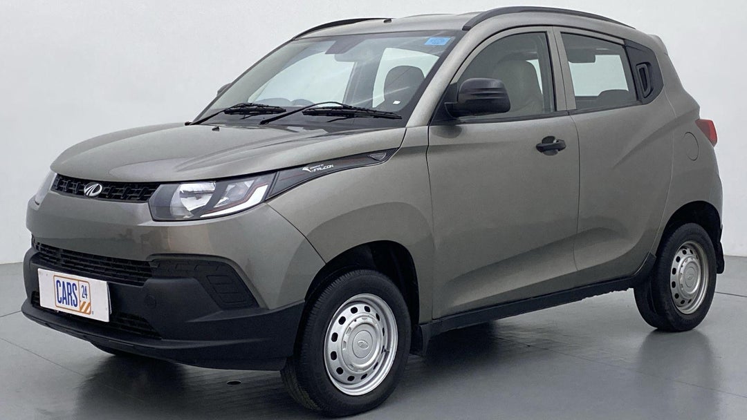 LEFT FRONT DIAGONAL (45-DEGREE) VIEW