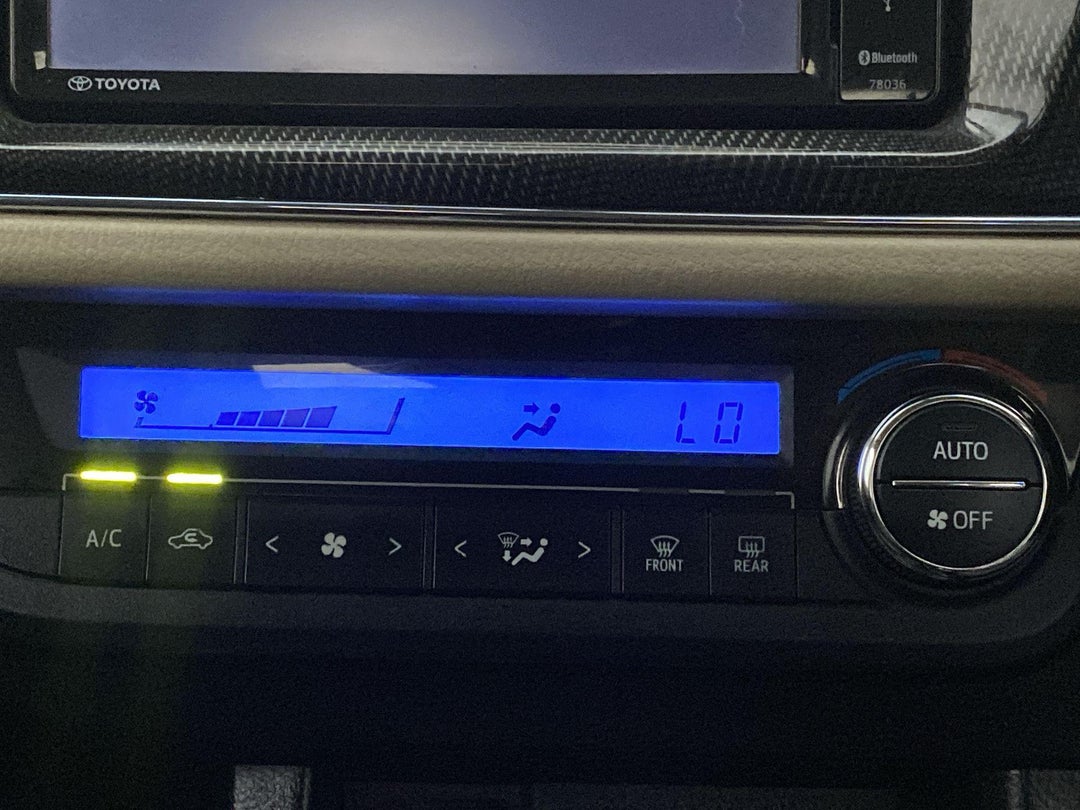 AUTOMATIC CLIMATE CONTROL