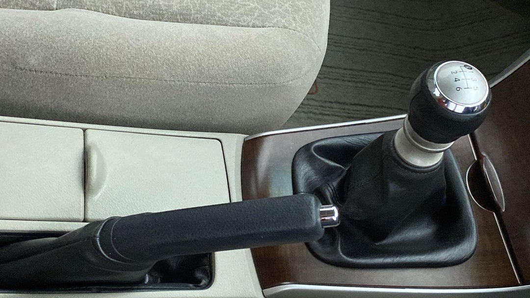 GEAR LEVER