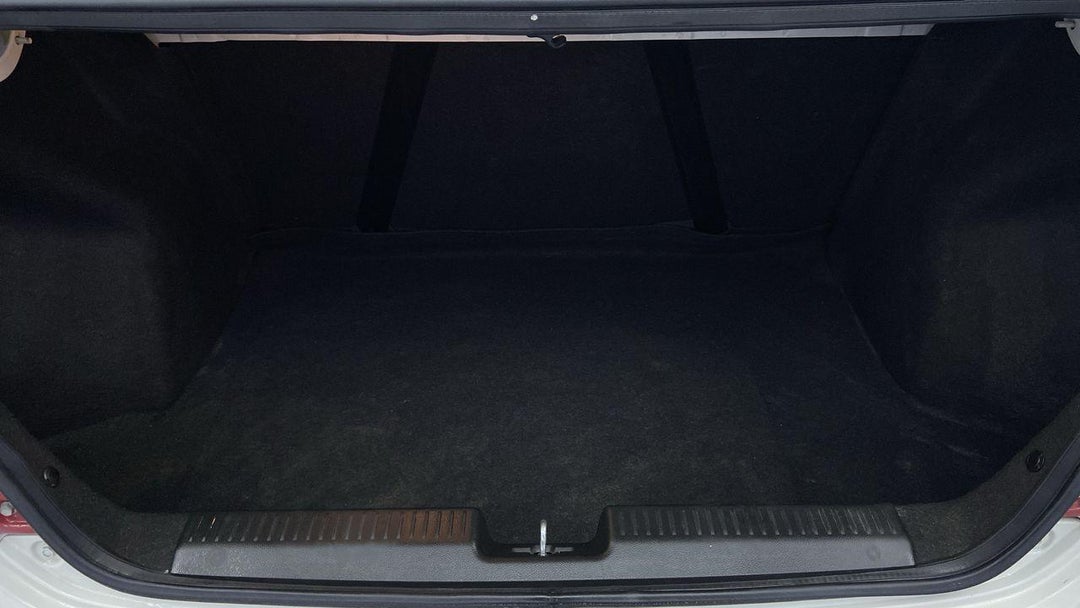 BOOT INSIDE VIEW
