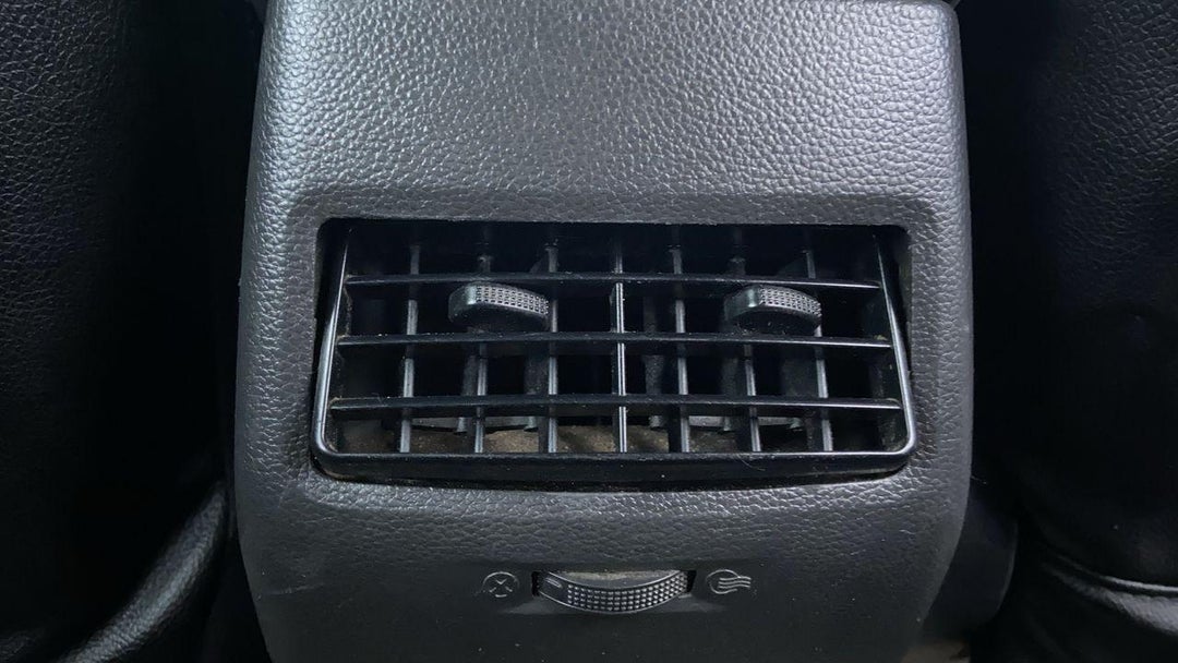 REAR AC VENT