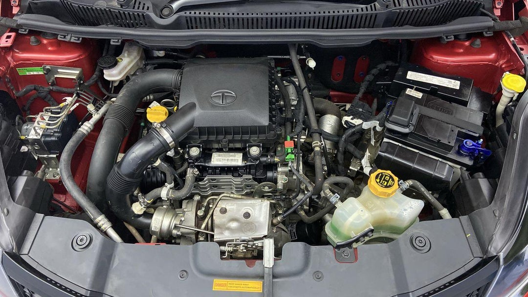 OPEN BONNET (ENGINE) VIEW