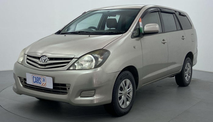 2011 Toyota Innova 2.5 G4 8 STR, Diesel, Manual, 1,24,949 km, Front LHS