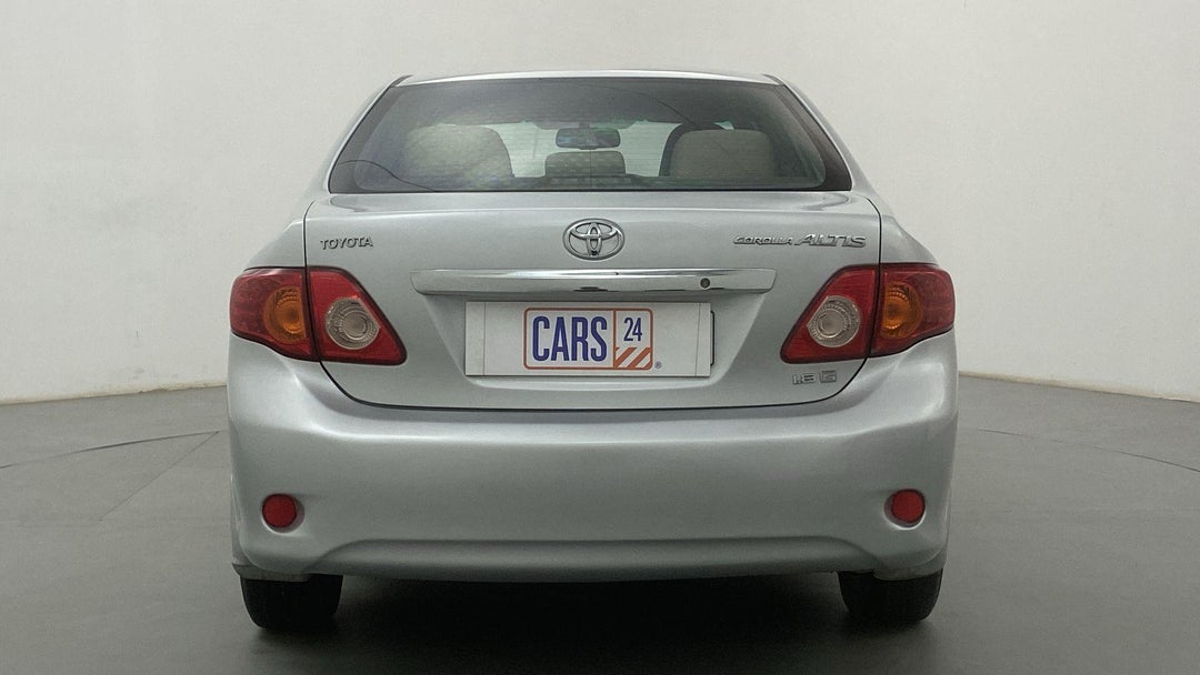 BACK / REAR VIEW
