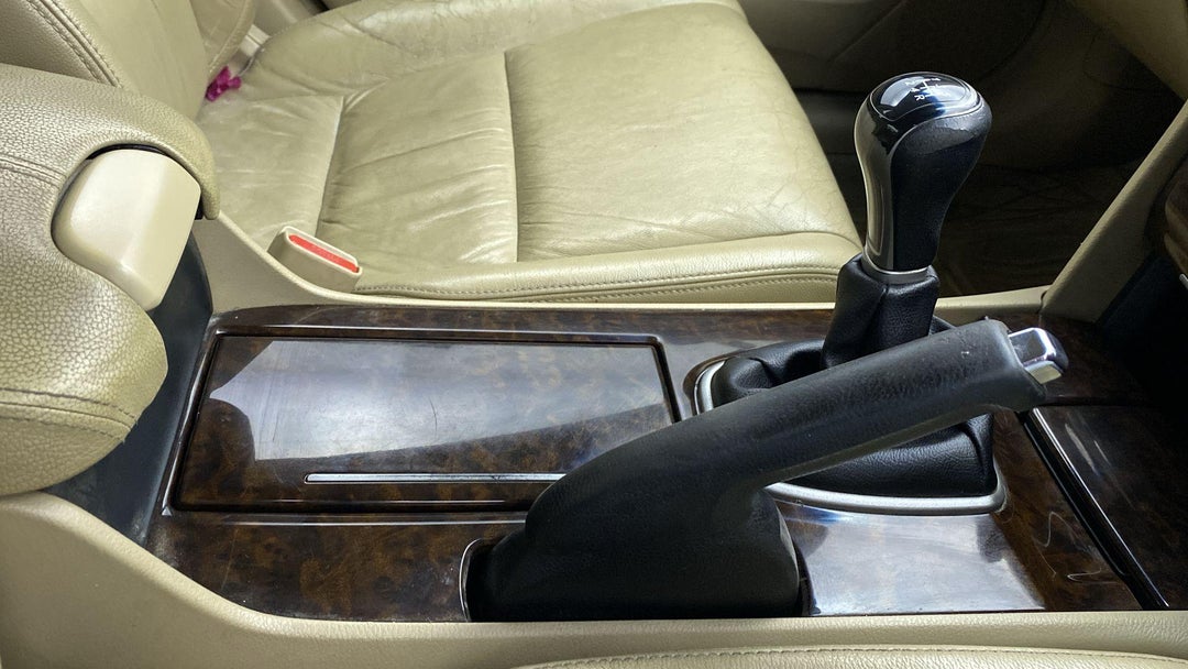 GEAR LEVER