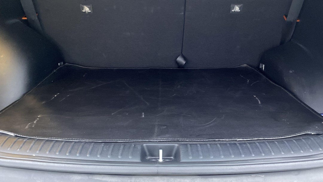 BOOT INSIDE VIEW