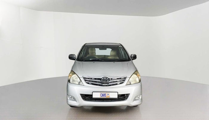 2011 Toyota Innova 2.5 V 8 STR, Diesel, Manual, 1,52,634 km, Front