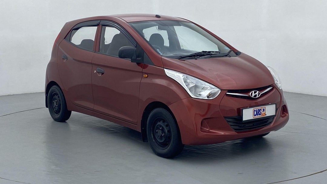 RIGHT FRONT DIAGONAL (45-DEGREE) VIEW
