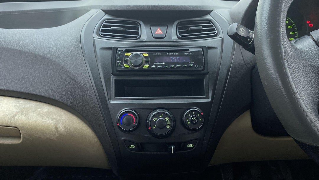CENTER CONSOLE