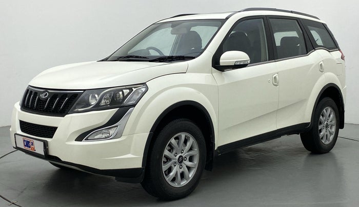 2015 Mahindra XUV500 W10 FWD, Diesel, Manual, 94,062 km, Front LHS