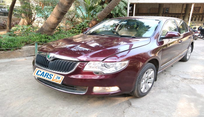 2010 Skoda Superb ELEGANCE 1.8 TSI MT, Petrol, Manual, 54,697 km, Front LHS