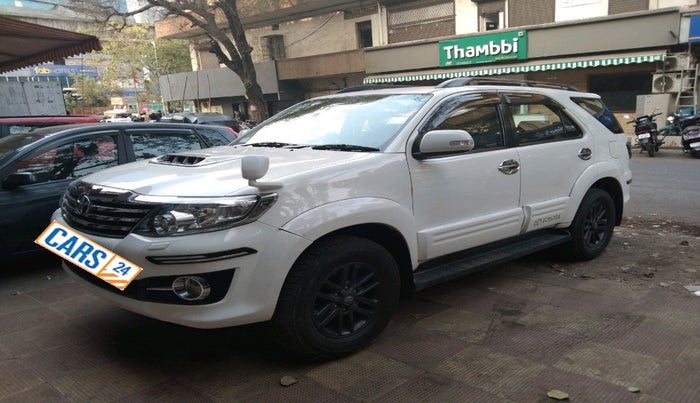 2015 Toyota Fortuner 3.0 AT 4X2, Diesel, Automatic, 27,905 km, Front LHS