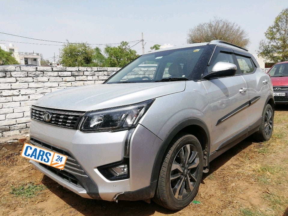 Buy Used Mahindra XUV 3OO in undefined | CARS24