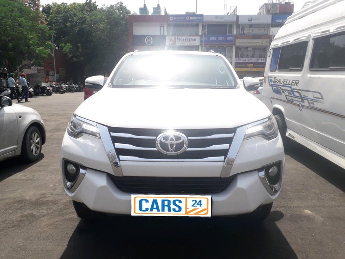 2017 TOYOTA FORTUNER 2.8 4x4 AT